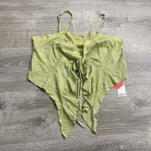 V-NECK FLORAL TIE FRONT BOW LACE RUFFLE HEM CROP CAMI TOP 1X